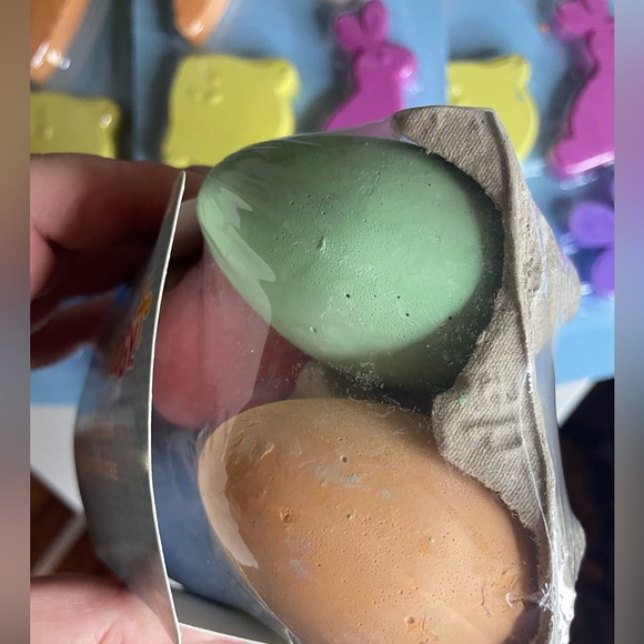 πFun Chalk Shapes Bundle:24 piece Sidewalk chalk or chalkboard use,Easter Basket - Picture 4 of 8